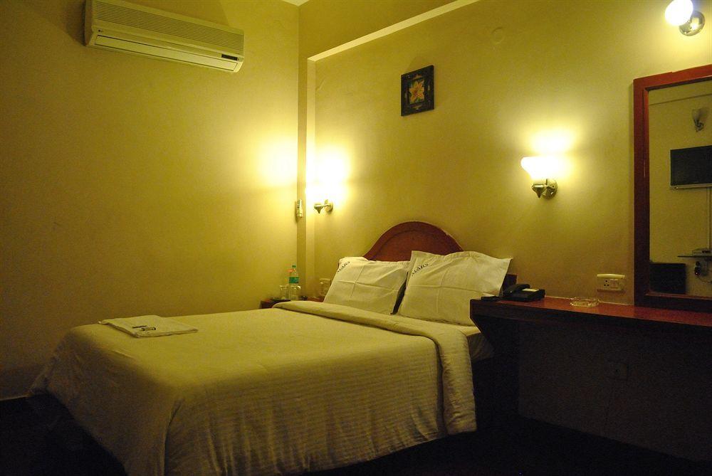 Hotel Mars Classic Chennai Zewnętrze zdjęcie