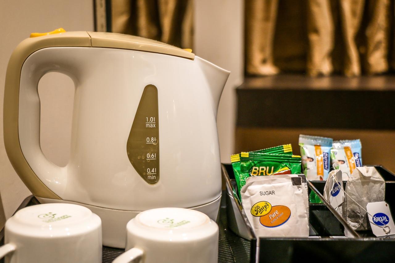 Hotel Mars Classic Chennai Zewnętrze zdjęcie