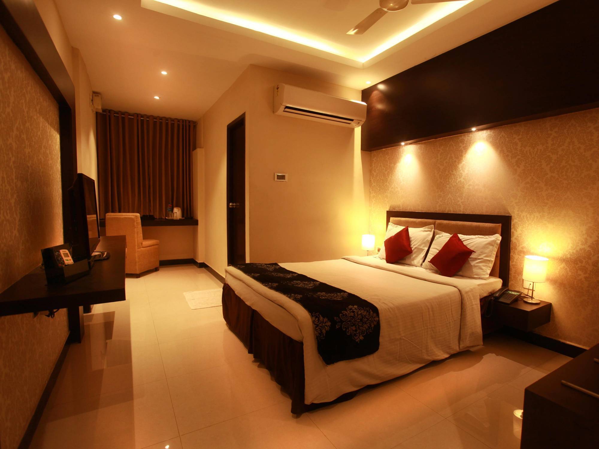 Hotel Mars Classic Chennai Zewnętrze zdjęcie